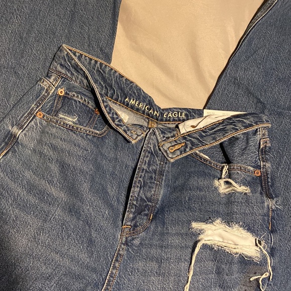 NWT AE Baggy Mom Jean - Picture 5 of 9